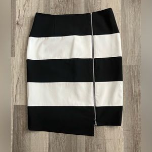 9 West Black White Stripe Asymmetrical High Low Zipper Pencil Skirt Women Size 6